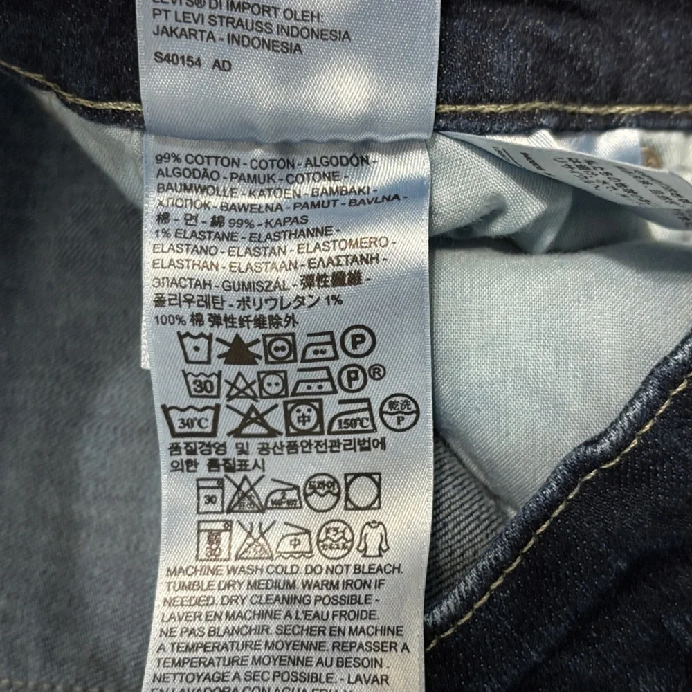 Levi's Blue Boot Cut Jeans Classic Style - Picture 4 of 5